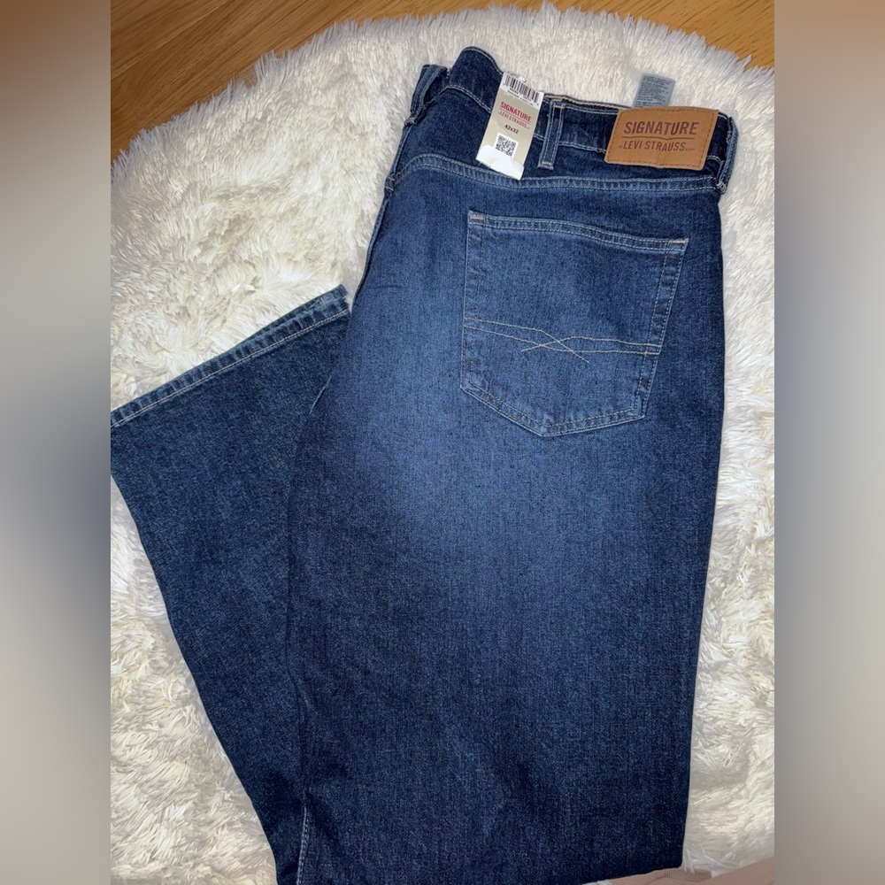 Levi's Men's Relaxed Fit Blue Jeans